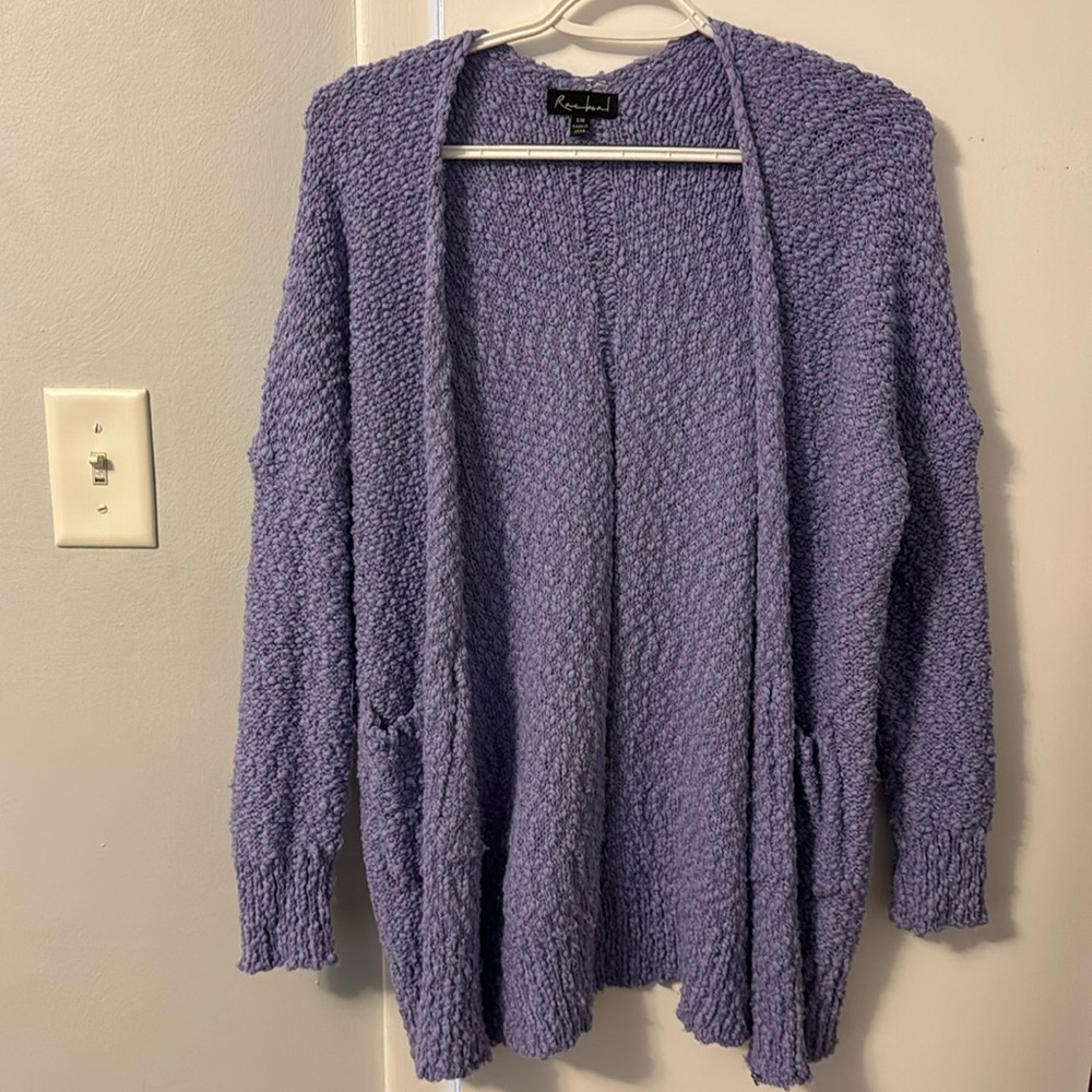 Cardigan sweater